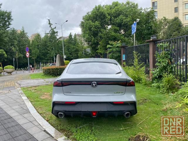 Changan UNI-V 1.5 AMT, 2022 Донецк - изображение 3