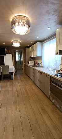 Продам Дом с 12 сотоками в Кировском районе, ориентир Машзавод, Гуляй Хата. Гараж. Газ. Скважина. Донецк