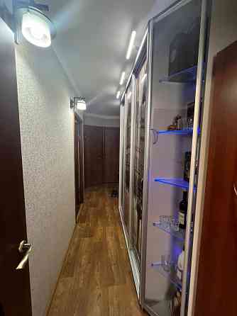 Продаётся 3-х комнатная квартира . Мариуполь