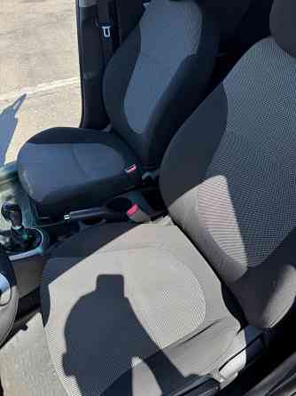 Продам Hyundai Solaris Донецк