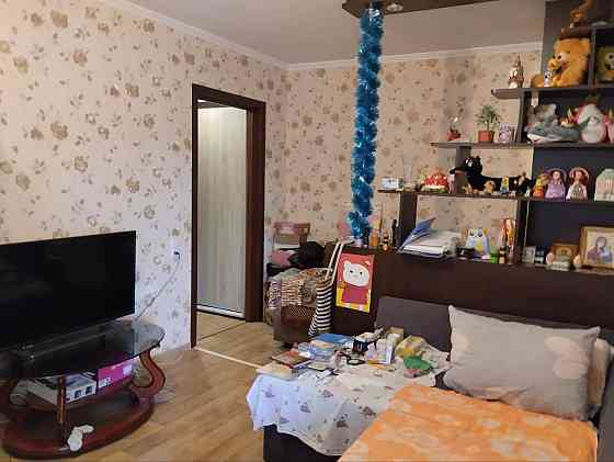 продам 3 комнатную квартиру Мариуполь
