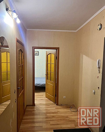 Сдаю двухкомнатную квартиру 50.0 м² этаж 3/9 город Донецк, Пролетарский район, улица Щетинина. Донецк - изображение 1