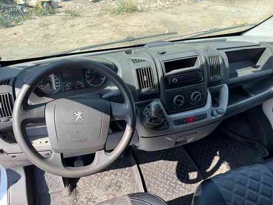 Продам Peugeot boxer 2009 г Грузопасажир 5+1 Донецк