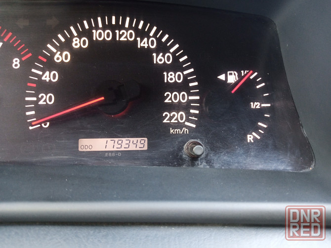 Тойота королла 2005 год 1.6 автомат Донецк - изображение 3
