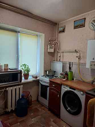 Продам 2 комн Калининский м Дик Донецк