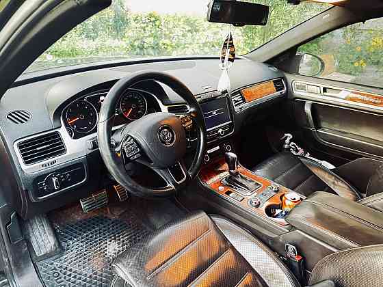 Продам Volkswagen Touareg NF Донецк