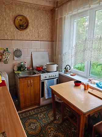 Продам 4-комнатную квартиру на Петровке Донецк