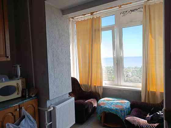 продам 3 к квартиру с отличной планировкой и видом на море! Мариуполь
