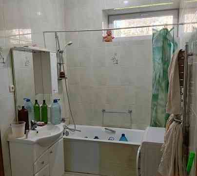 Продам 3-х комнатную Центр Донецк