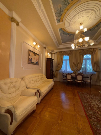 Продажа 3х этажного особняка в Центре Донецка Донецк
