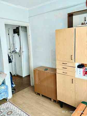 Продается 1 к гостинка со всеми удобствами в Центральном р-не, 17мкр Мариуполь