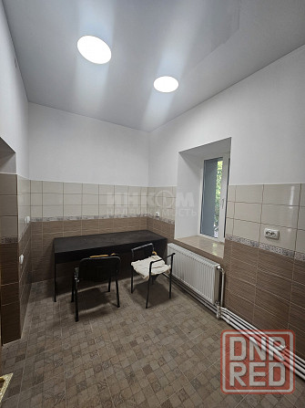 Продам Офисное Помещение 171.2 м2 в городе Луганск улица Ленина Луганск - изображение 4