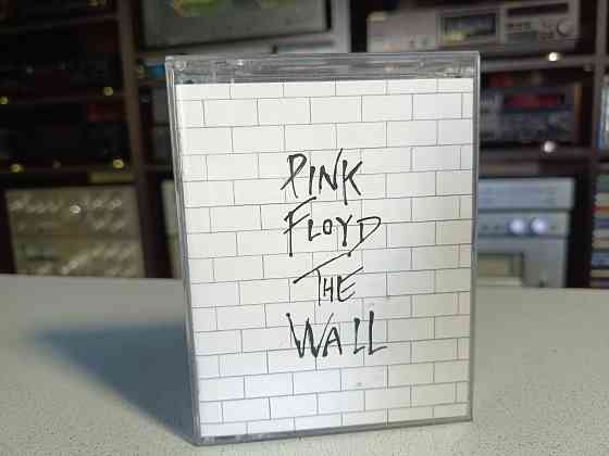 Аудиокассеты бокс 2 шт. Pink Floyd -The Wall. Донецк