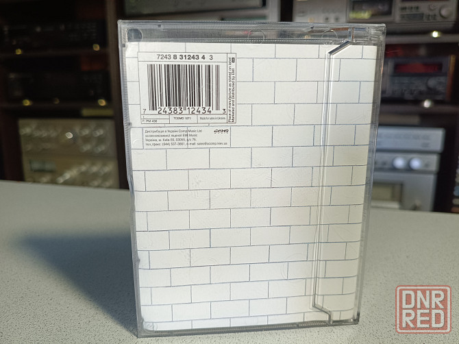 Аудиокассеты бокс 2 шт. Pink Floyd -The Wall. Донецк - изображение 2