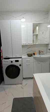 Продам 2-х комнатную 60 м² со свежим современным ремонтом! Никто не жил. Балкон! Донецк
