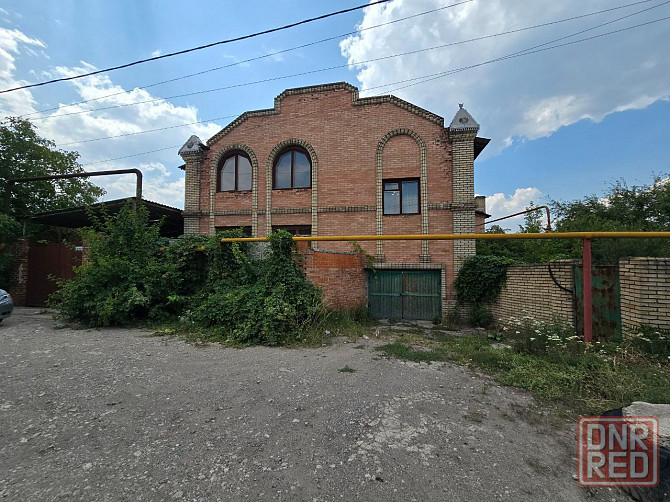 Продам газифицированный 3-х уровневый дом+ участок Гвардейка п.Карла Маркса. Макеевка - изображение 1