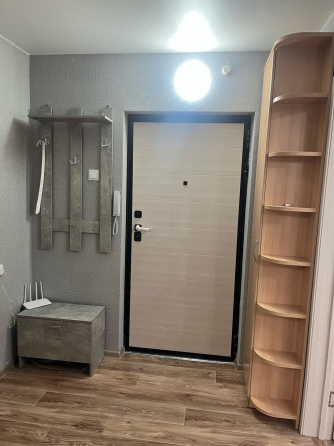 Сдается: Однокомнатная квартира Адрес: ул. Раздольная 6А Этаж: 2/9 Район: Пролетарский Донецк