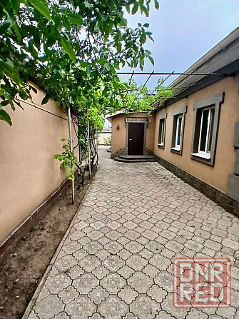 Продаётся большой добротный дом в Ильичевском районе по ул. Ракетной Мариуполь - изображение 1