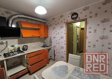 Сдаю одно-комнатную квартиру 41.0 м² этаж 2/5, город Донецк, Калининский район Донецк - изображение 2