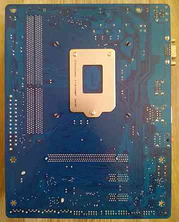 Gigabyte GA-H61M-S1 Socket 1155 + DDR3 4+4Gb 1600MHz + Intel Core i3-2100 3.1 GHz + кулер - комплект Донецк