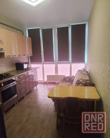 Сдаю однокомнатную квартиру 38.0 м² этаж 4/4 город Донецк, Калининский Донецк - изображение 2
