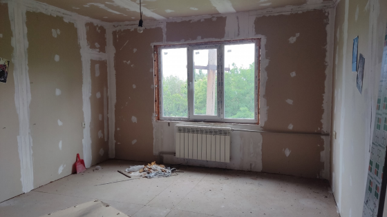 Продам 4комнатную квартиру ул. Ревякина (Текстильщик) в Петровском р-не г. Донецка Донецк