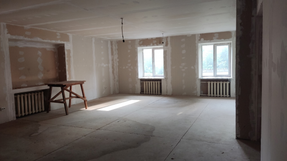 Продам 4комнатную квартиру ул. Ревякина (Текстильщик) в Петровском р-не г. Донецка Донецк