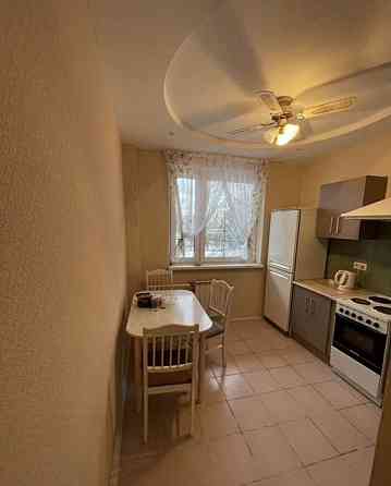 Сдаю однокомнатную квартиру 40.0 м² этаж 3/5, город Донецк, Ленинский район Донецк