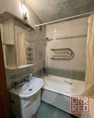 Сдаю однокомнатную квартиру 40.0 м² этаж 3/5, город Донецк, Ленинский район Донецк - изображение 2