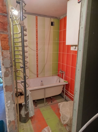 Продажа 1-комнатной квартиры 3/5, в г. Макеевка, кв-л Гвардейский, остановка Даки Макеевка