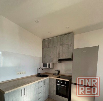 Сдаю двухкомнатную квартиру 61.0 м² этаж 8/10 город Донецк, Ворошиловский район Донецк - изображение 3