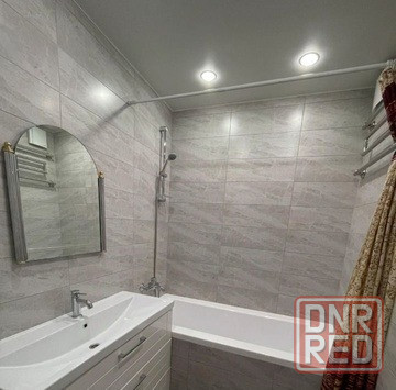 Сдаю двухкомнатную квартиру 61.0 м² этаж 8/10 город Донецк, Ворошиловский район Донецк - изображение 5