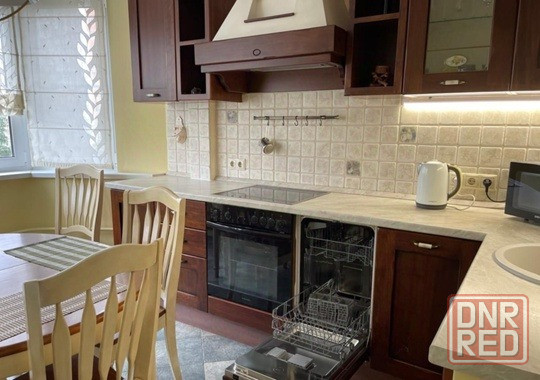 Сдаю двухкомнатную квартиру 64.0 м² этаж 5/9, город Донецк, Ворошиловский район Донецк - изображение 5