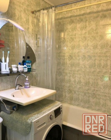 Сдаю однокомнатную квартиру 35.0 м² этаж 4/9 город Донецк, Калининский район Донецк - изображение 2