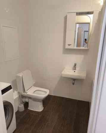Сдаю двухкомнатную квартиру 62.0 м² этаж 2/9 город Донецк, Кировский район Донецк