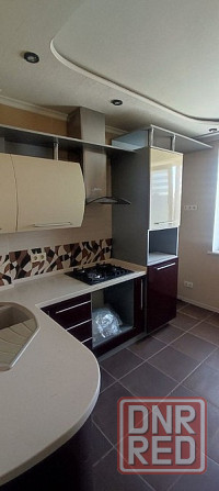 Продам 4х комнатную квартиру в самом центре города Макеевка - изображение 1