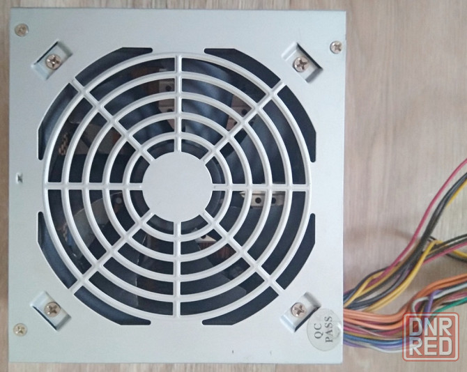 Delux 400W Блок питания для пк - под пломбой, не вскрывался - Возможен обмен на 35шт нерабочей озу Донецк - изображение 3