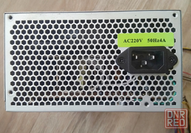 Delux 400W Блок питания для пк - под пломбой, не вскрывался - Возможен обмен на 35шт нерабочей озу Донецк - изображение 2