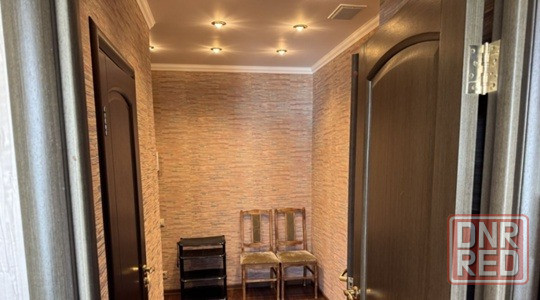 Сдаю однокомнатную квартиру 38.0 м² этаж 5/9, Ворошиловский район Донецк - изображение 2