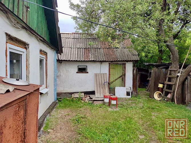 Дом общая площадь дома 43 кв м, саман, состоит из 2 жилых комнат Макеевка - изображение 2