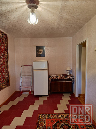 продам 2 ком кв в центре р-н маг. Июнь Харцызск - изображение 5