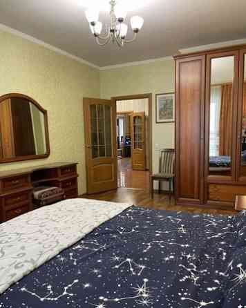Сдаю двухкомнатную квартиру 71.0 м² этаж 7/9, Киевский район Донецк