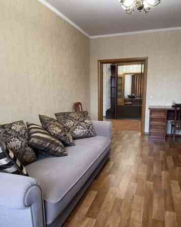 Сдаю двухкомнатную квартиру 71.0 м² этаж 7/9, Киевский район Донецк