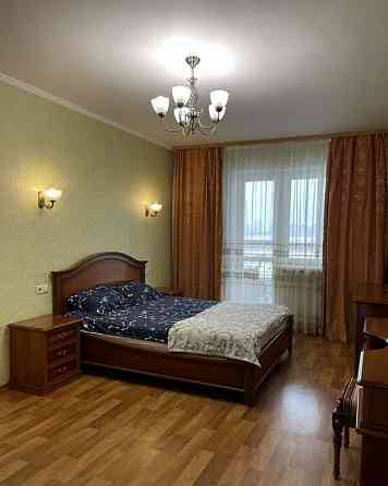 Сдаю двухкомнатную квартиру 71.0 м² этаж 7/9, Киевский район Донецк