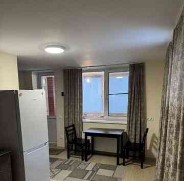 Сдаю двухкомнатную квартиру 45.0 м² этаж 2/9 город Донецк, Киевский район Донецк