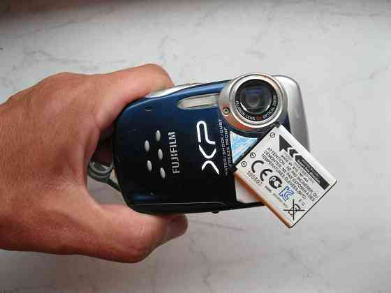 Подводный цифровой фотоаппарат FujiFilm FinePix XP10 с аккумулятором Донецк
