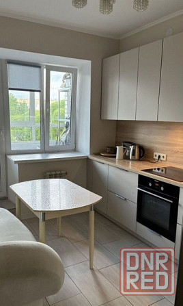 Сдаю однокомнатную квартиру 42.0 м² этаж 3/9 город Донецк, Ленинский Проспект ориентир "Цирк" Донецк - изображение 3