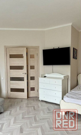 Сдаю однокомнатную квартиру 42.0 м² этаж 3/9 город Донецк, Ленинский Проспект ориентир "Цирк" Донецк - изображение 1