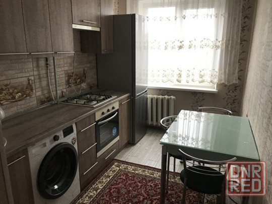 Сдам 3-комнатную квартиру в Кировском районе , Текстильщик Этаж 2/5 Донецк - изображение 1