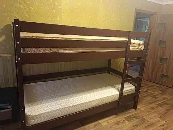 Продам двухярусную кровать Макеевка